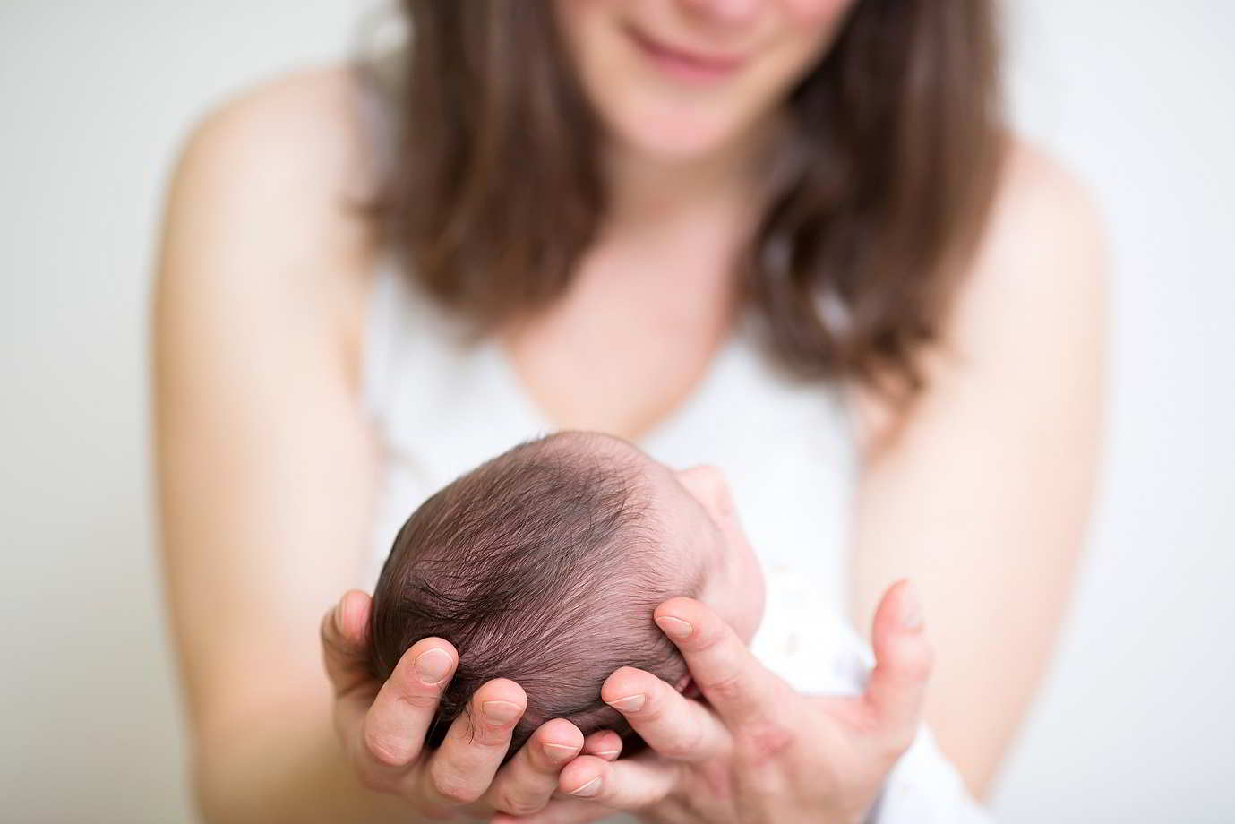 No primeiro ciclo do tratamento, as taxas de sucesso da gravidez por doação de óvulos pode chegar a 65%.